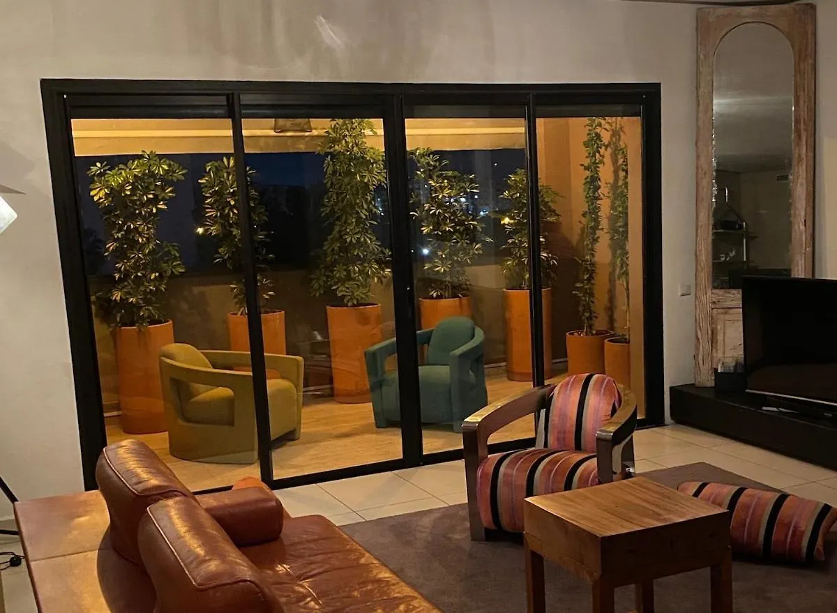 מרקש Apartment With Private Rooftop & Jaccuzzi